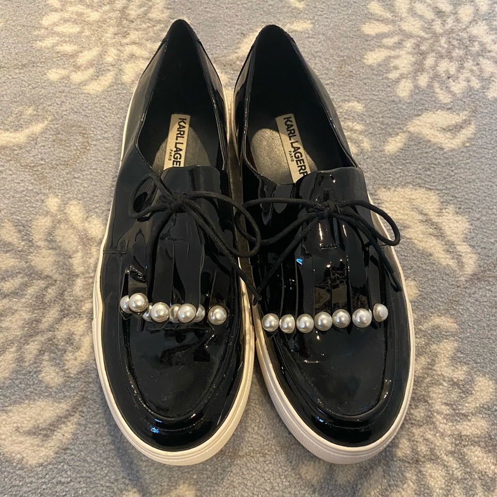 Karl Lagerfeld Patent Pearl sneaker